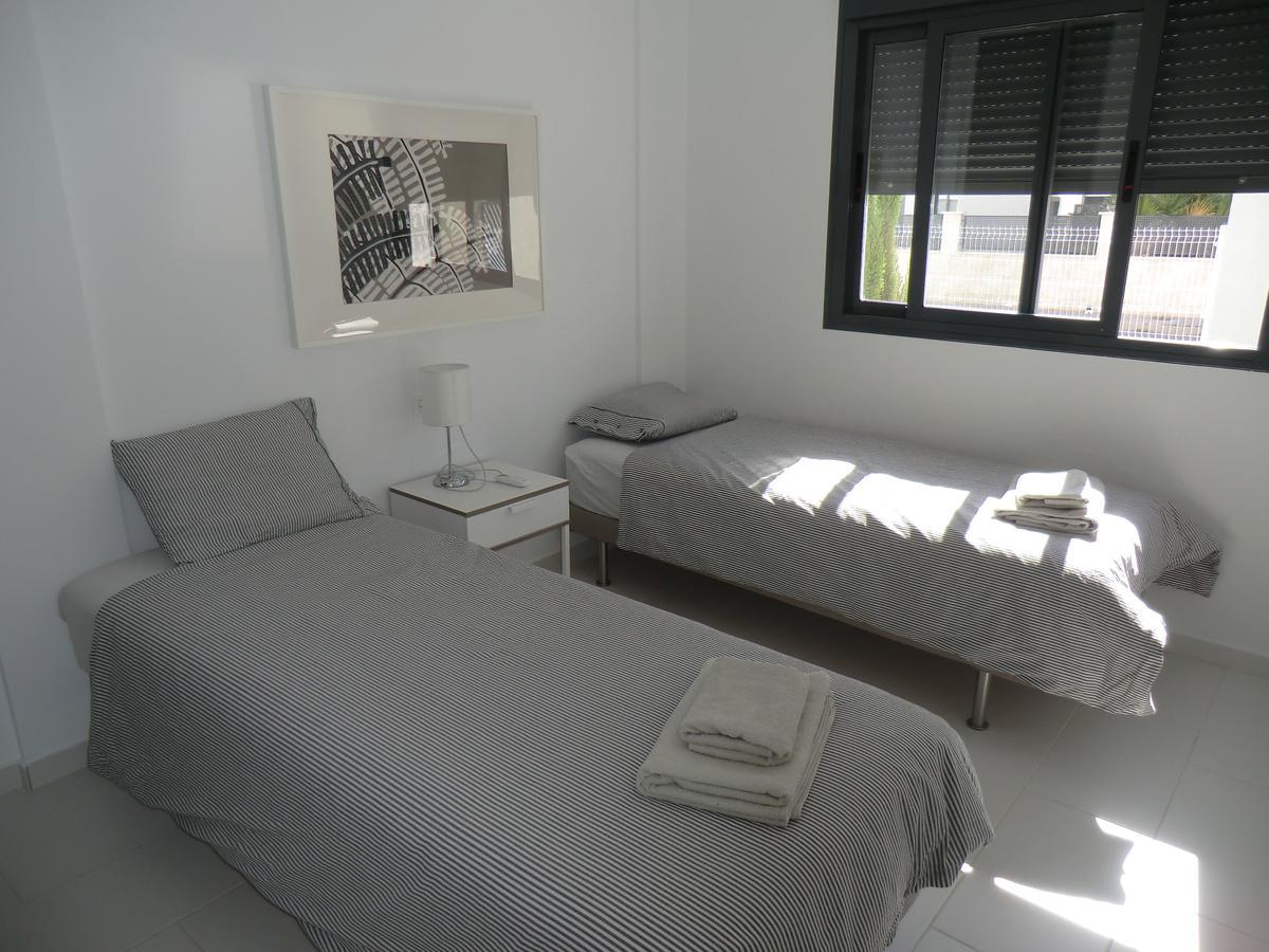 Casas Holiday - Oasis Beach Orihuela Exterior photo